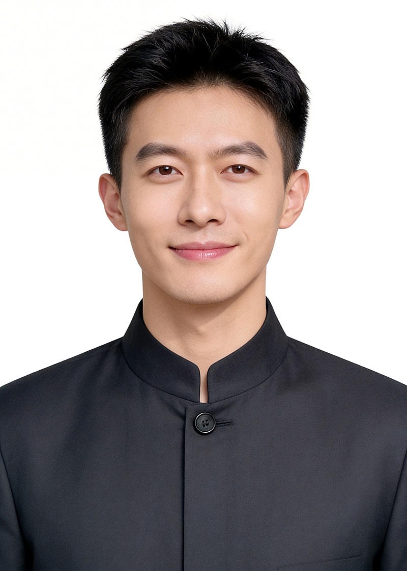 男生白底中山装证件照