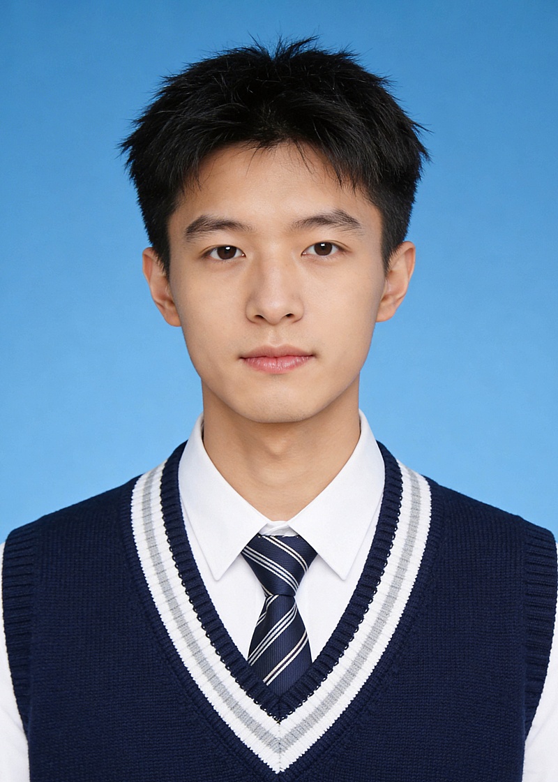 学院风马甲条纹领带男生蓝底证件照