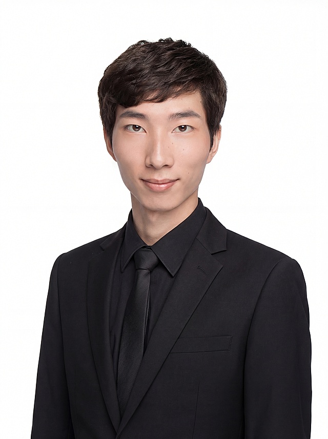 制作一张专业帅气的半身职业形象照，黑色穿搭