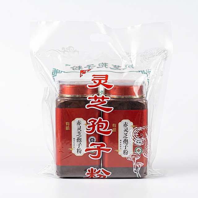 产品精修，产品置于纯白背景上，专业商业棚拍光，5500K标准中性白光，轮廓光，体积光，曝光正确，强烈真实立体感，接地处保留干净浅淡的自然接触阴影，严禁大片投影、脏灰阴影和悬浮感，主体居中，商品完整入画不裁切，商品外轮廓视觉体量约画面60%-80%，四边均匀留白约10%-20%，严禁满幅铺满与贴边顶满，极致超清画质，深度细节锐化，4K分辨率，3d渲染，商业级画质，产品表面完美无瑕，提升透明包装通透度和洁净度，清理灰雾、脏反光和浑浊感，保证产品包装上所有文字清晰可辨，清除原图中偏色灰暗，还原真实物理色彩，锁定原图商品颜色，多件商品逐件对应原图色相、材质光泽和分段色块边界，锁定原图商品轮廓、件数、部件位置、连接关系、标签文字和可见功能细节，只做精修不重绘结构，透明塑封袋/薄膜包装质感，边缘折线、封口压纹、局部高光和透叠关系自然，薄膜厚度真实，基于原图材质恢复纹理、颗粒、折射、高光，清晰呈现产品字迹，强制透视矫正，自动水平校准，几何垂直对齐，扶正倾斜商品，比例1:1