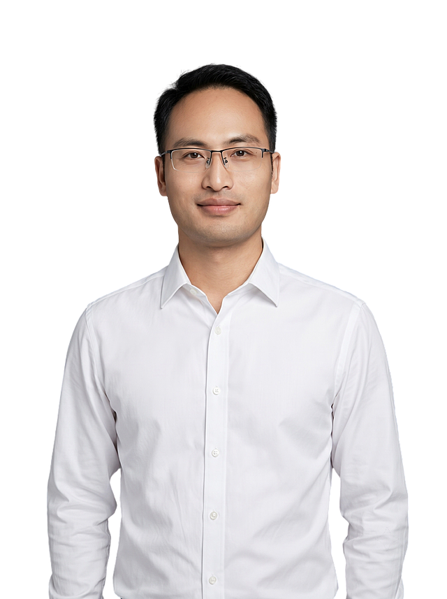 参考图中保留人物脸型、发型、年龄、眼镜等特征生成职场形象照,标准焦段50mm,f/4光圈(f/2.8-f/4区间),平视视角(镜头与人物视线齐平);人物占画面70%,人物居中(居中构图),位于画面中心,为视觉聚焦点,入境范围头部及以下至臀部下方10cm(半身像);左右留少量背景空间;头部与画面顶部保留5%空间;头部发型完整,头肩比例协调,人物结构准确;发质微微柔顺，微微蓬松。身穿高支精梳棉白色衬衫;着装正式干练;专业稳重;身形匀称,姿态端正,身体挺拔。呈站姿，双手自然垂直下垂贴于身体两侧，肢体放松且自信;保留眼镜配饰;简约微微中度灰色纯色背景(呈现均匀柔和质感),背景光线均匀柔和,强化色彩对比的高级感。极简干净;画质超高分辨率、细节清晰,现代精致感风格;肤质精细化处理;眼神直视镜头,目光坚定且澄澈,表情自然。嘴角上扬;肤质自然细腻,肤色健康均匀,皮肤状态清爽干净,保留真实皮肤细节｡正面柔光补光,4800K中性光,面部光比1:1.5｡中近景写实摄影,对焦清晰,面部雾面柔光,轻透裸肌感,高清保留皮肤细节｡分辨率4K,去除人物之外的所有元素。严格按照图片内容生成。画面比例3:4