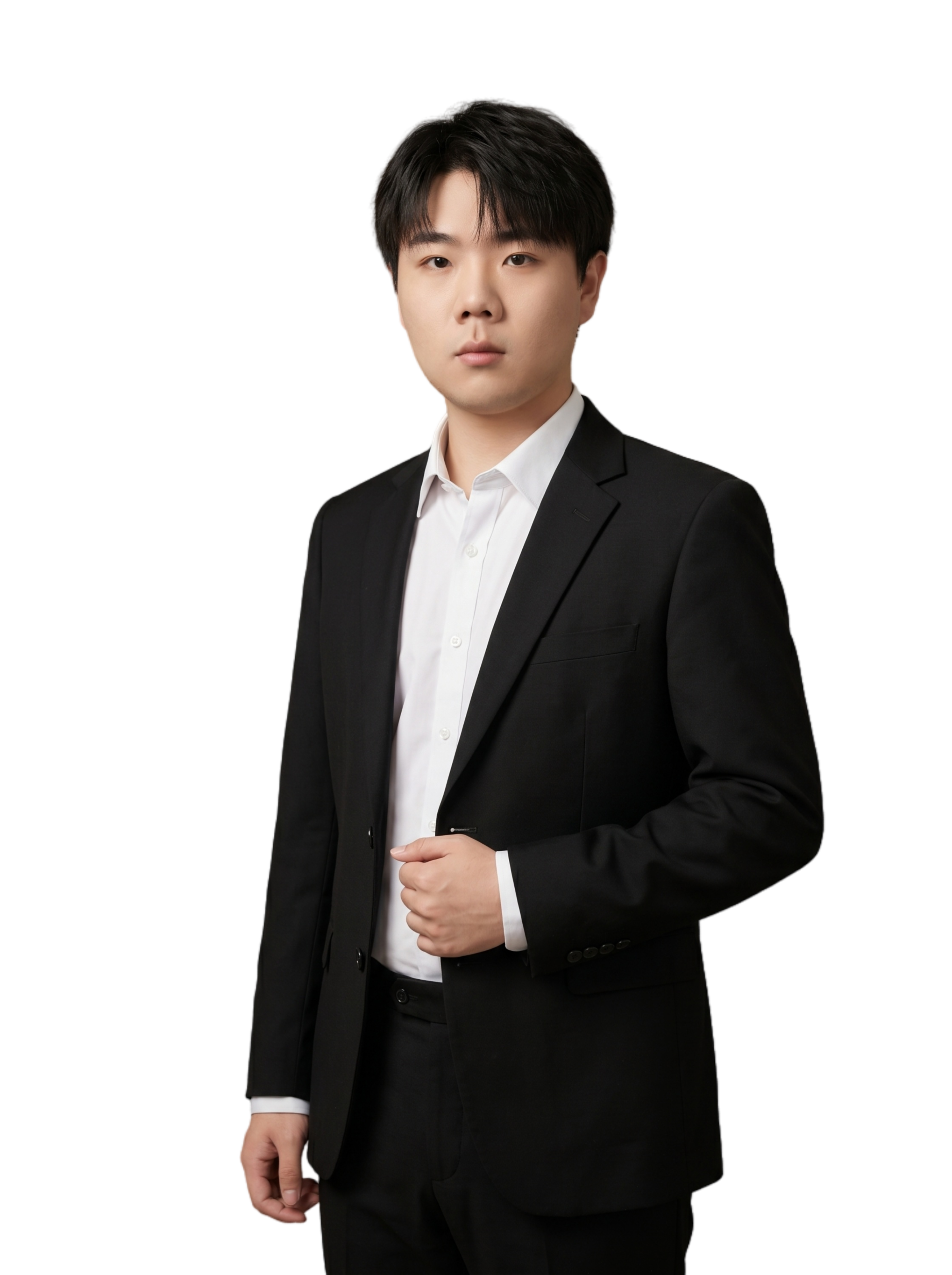 参考图中保留人物脸型、发型、年龄等特征生成职场形象照，标准焦段… - 图片创意预览