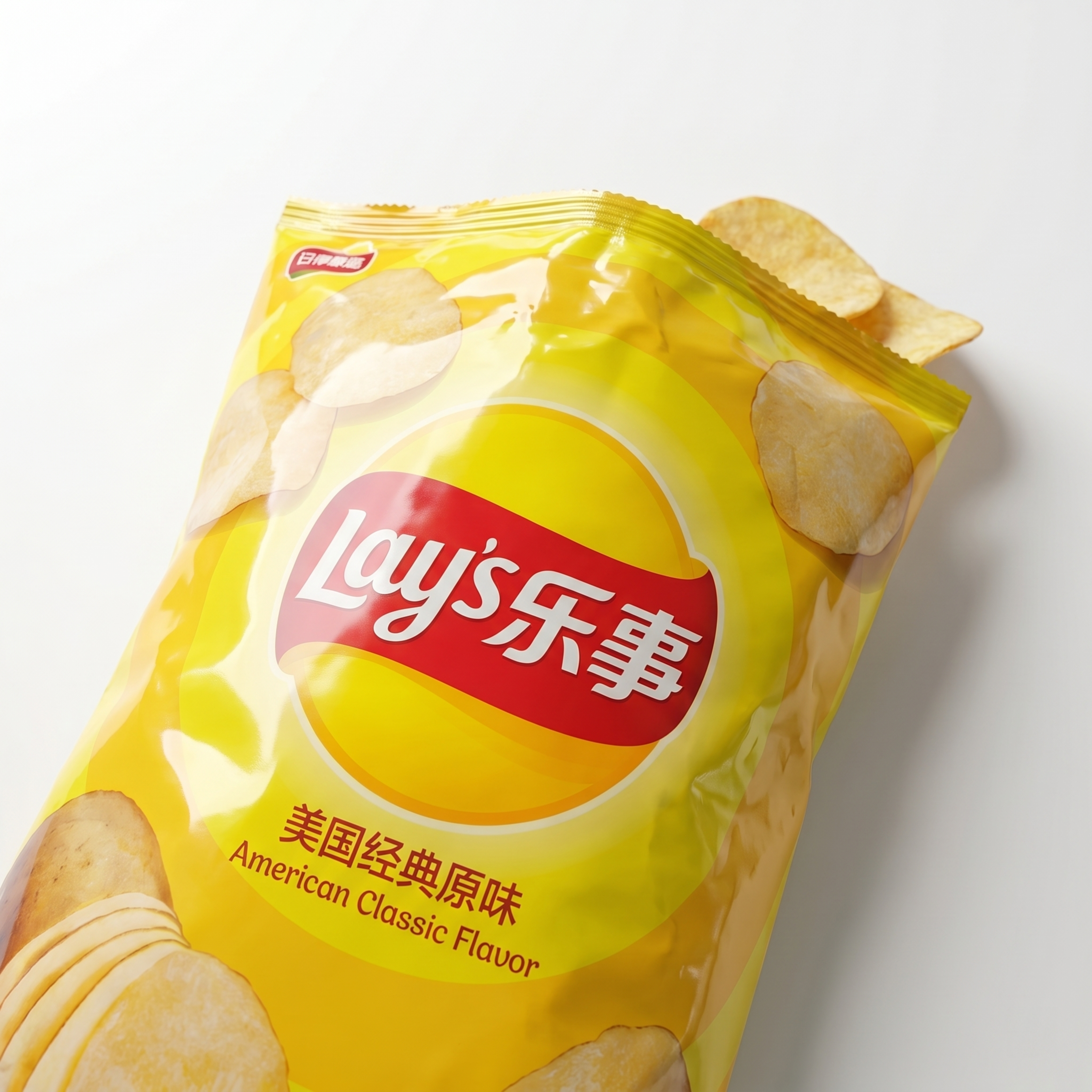 1:1 正方形静物质感特写，零食包装袋袋体质感实拍图，严格还原… - 图片创意预览