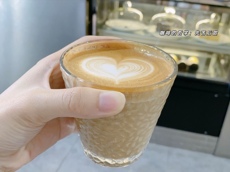 晒美食饮品分享简约风plog模板预览效果