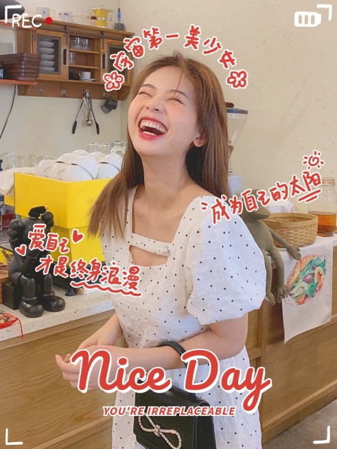 三八妇女节节日祝福晒照简约风plog模板预览效果