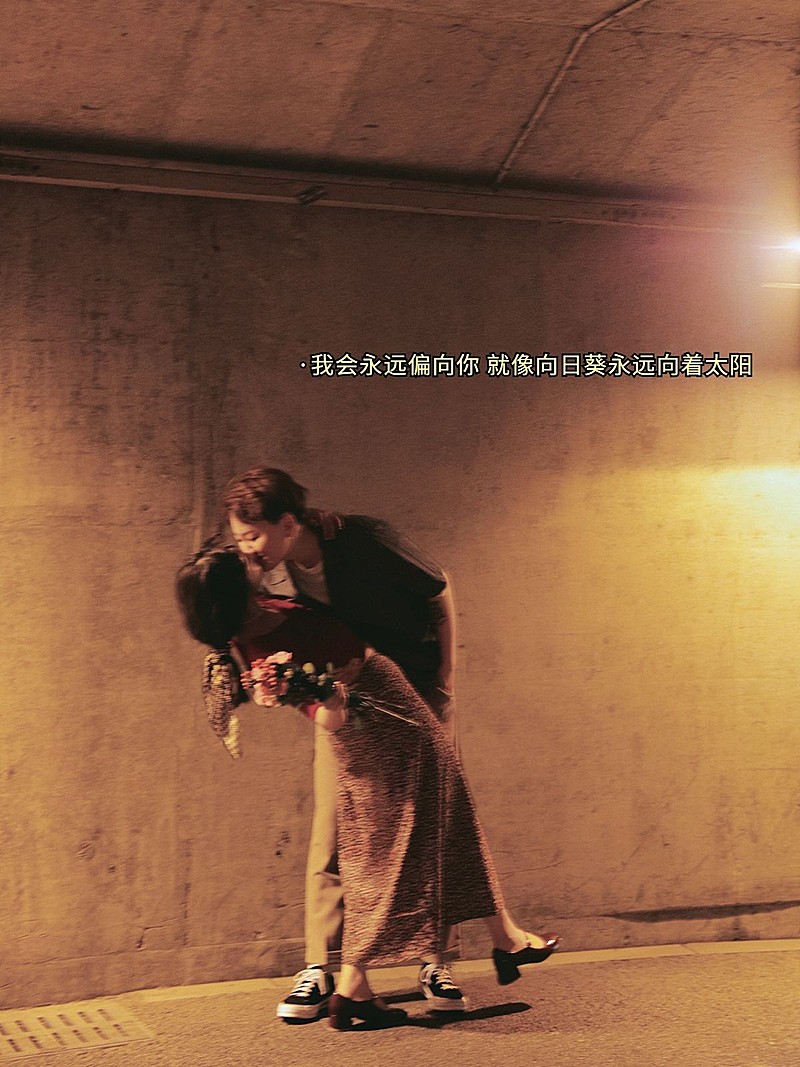 情侣晒照字幕生活分享简约风plog模板