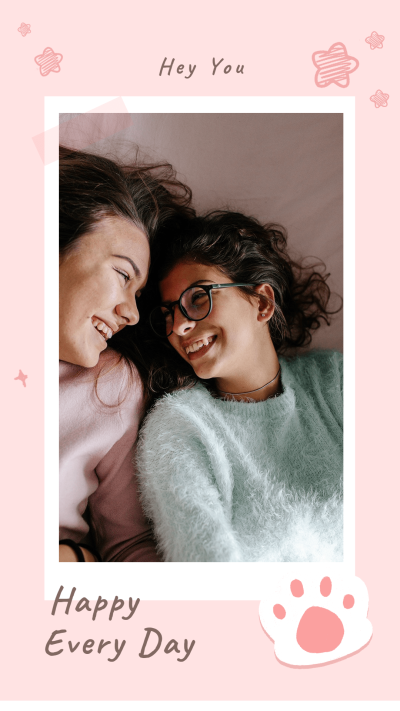 Fresh Polaroid style Girls Moment Record Instagram story