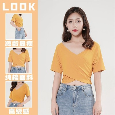 电商服装女装简约风拼图商品主图