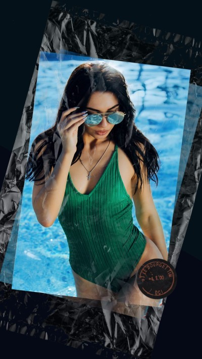 Fashion Plastic style Swimsuit Woman Personal Show Moment Record Instagram story