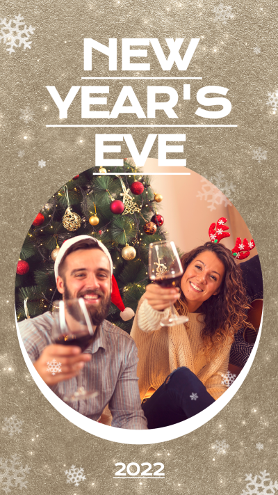 Creative New Year Christmas Tree Couple Group Photo Instagram Story