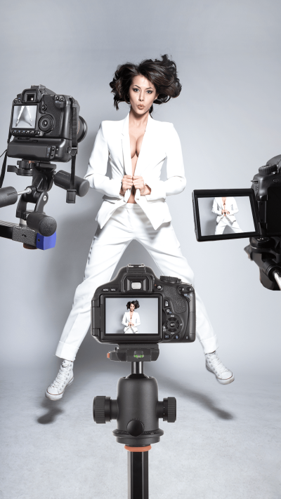 Fashion Woman Camera Surround Photography Instagram story