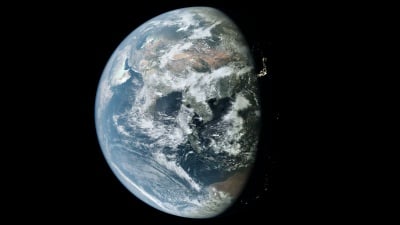 CGI-真实感地球360度旋转循环序列