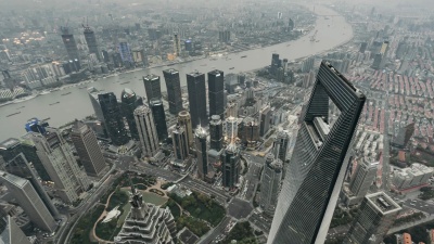 T/L WS HA ZO上海天际线，从白天到黄昏过渡/中国上海