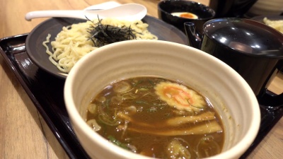 吃拉面日本面条 