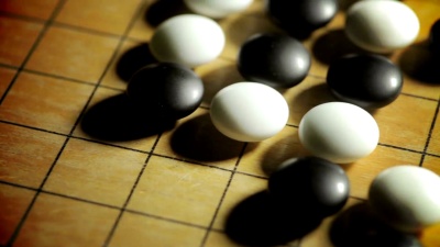 一款围棋棋盘游戏的推拉射击