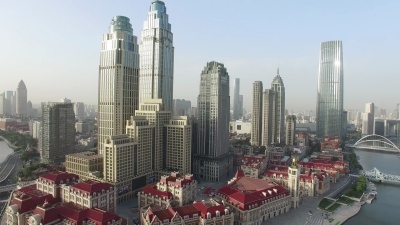 现代城市中城的现代建筑鸟瞰图