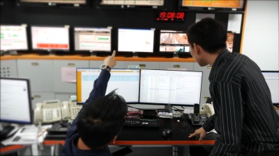 在告警屏幕上讨论两种网络操作