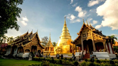 泰国清迈Wat Phra Sing寺庙延时摄影。