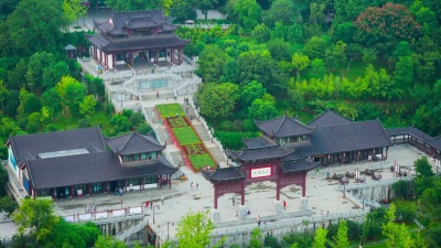 武汉市日光著名黄鹤公园综合楼顶全景 延时摄影中国
