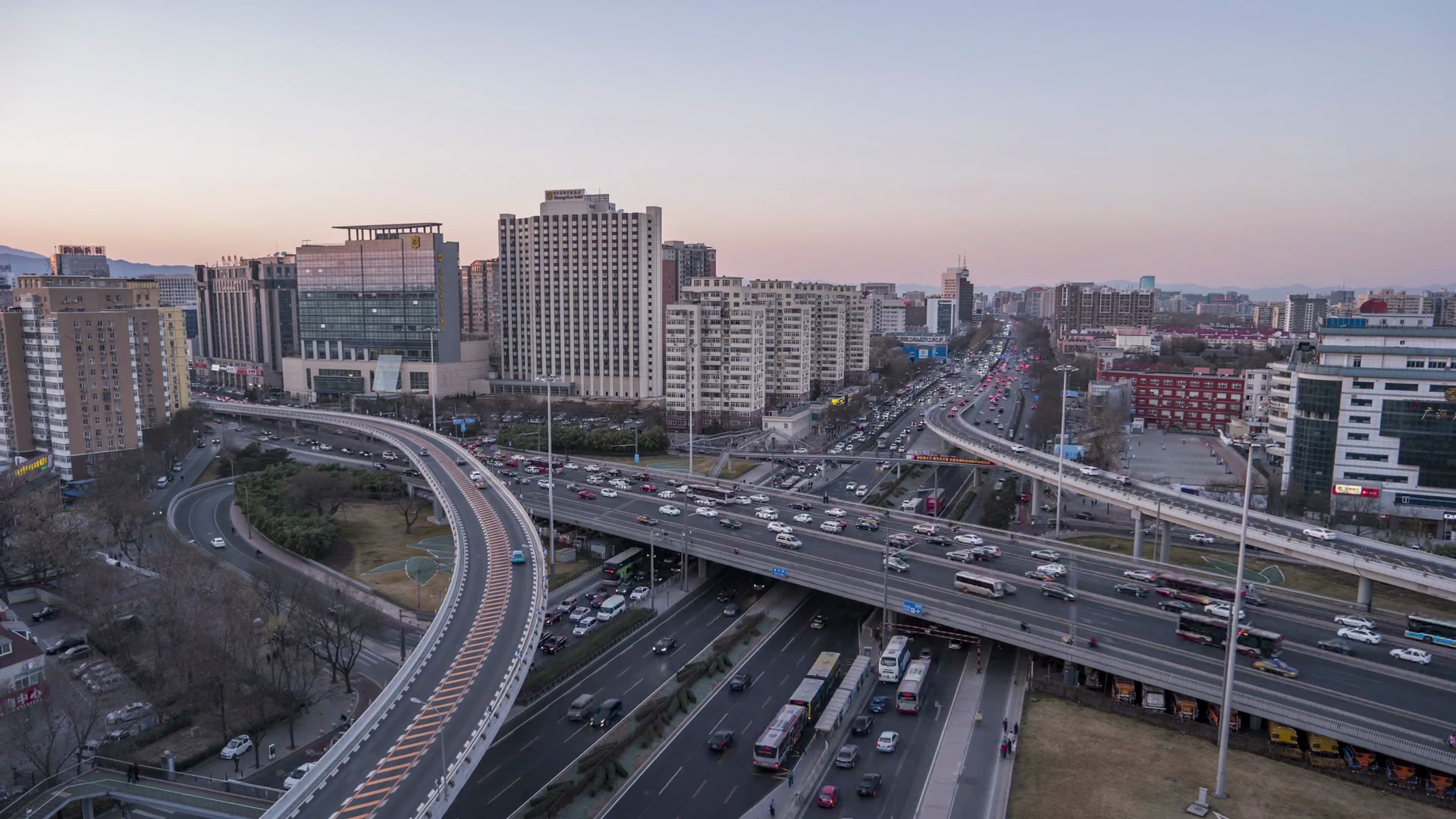 北京繁忙道路交叉口T/L WS HA鸟瞰