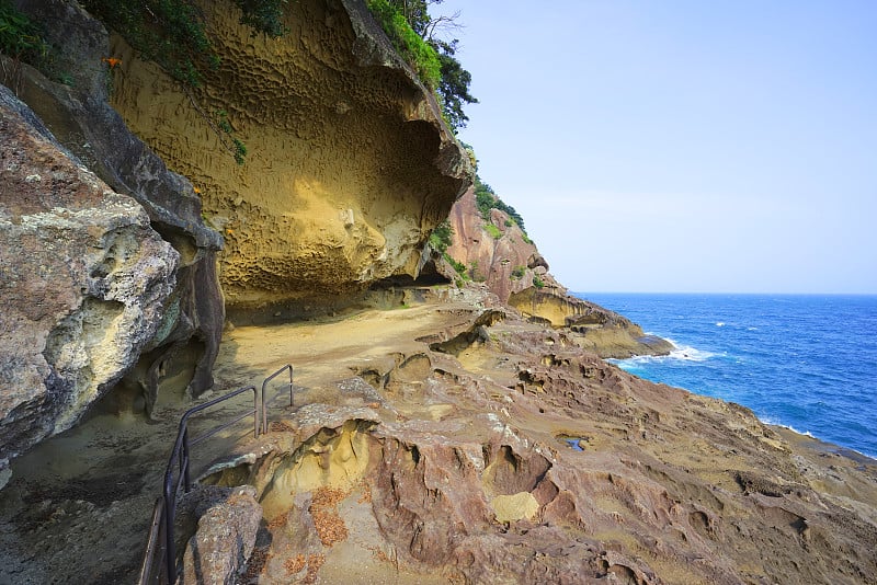 日本熊野市鬼城海岸线