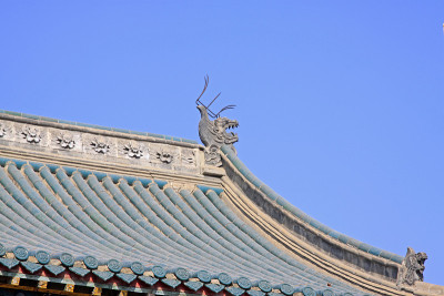 寺庙彩绘或图案纹理，特写照片