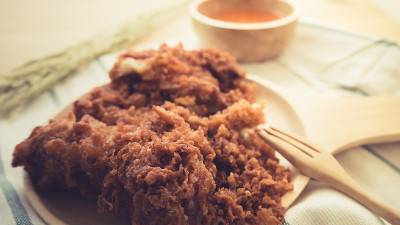 泰国炒鸡肉。