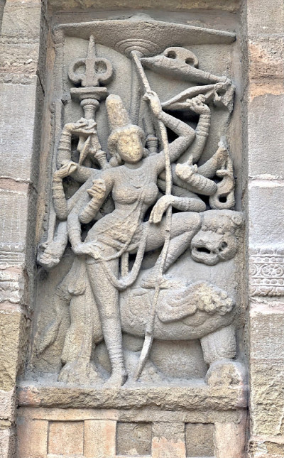 印度泰米尔纳德邦Kanchipuram历史上的Kanchi Kailasanathar寺庙上的古代印