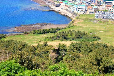 承山日出峰，联合国教科文组织世界遗产，日出峰，日出峰，岩石，火山口，悬崖，