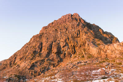 洛弗滕山
