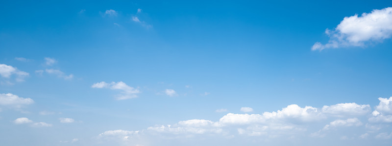 天空和云