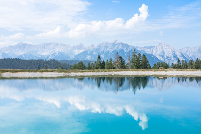 山湖景观
