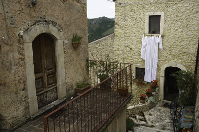 Abruzzi，桑吉村中世纪的圣斯特凡诺