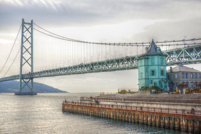 明石海峡大橋　Akashi-Kaikyo-Bridge HDR