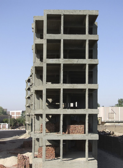 埃斯纳附近的建筑工程
