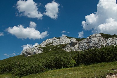 美丽的云在Rax-Schneeberg集团，奥地利，欧洲