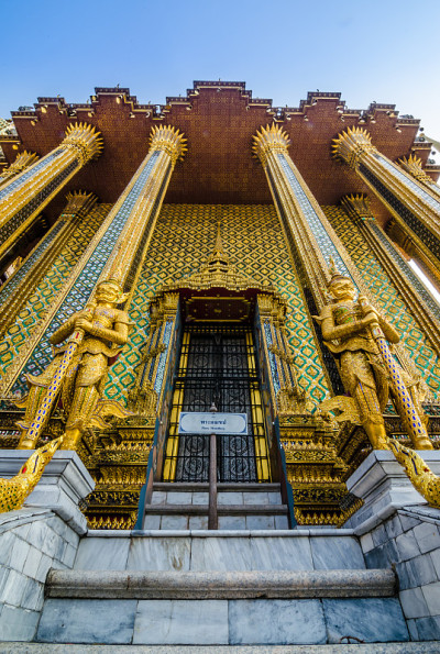 佛宫孟多寺