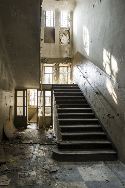 废弃的建筑