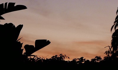 太平洋上空的穆迪天空