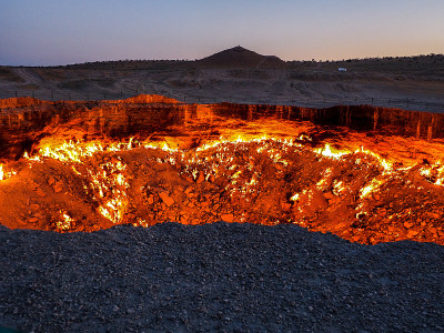 土库曼斯坦的达尔瓦扎火山口