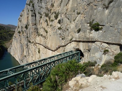 马拉加省乔罗峡谷的皇家步道 (El Caminito del Rey)