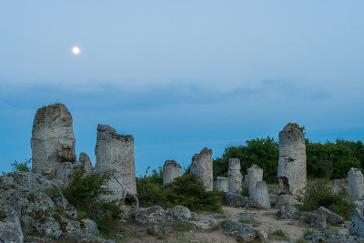 Pobiti kamani