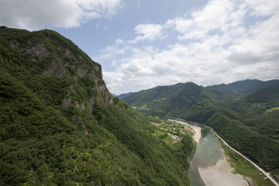 河,农村