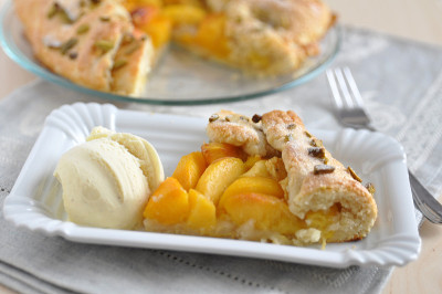 peach galette