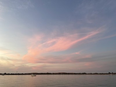 海滩边的日落