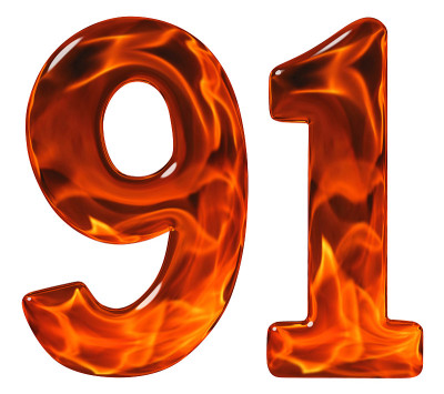 91, 91，数字，仿玻璃和熊熊的火焰