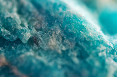 绿松石背景从天然水晶。天河石。宏