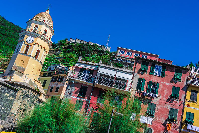 风景如画的小城Vernazza，利古里亚，意大利