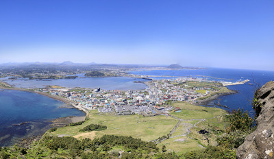 承山日出峰，联合国教科文组织世界遗产，日出峰，日出峰，岩石，火山口，悬崖，