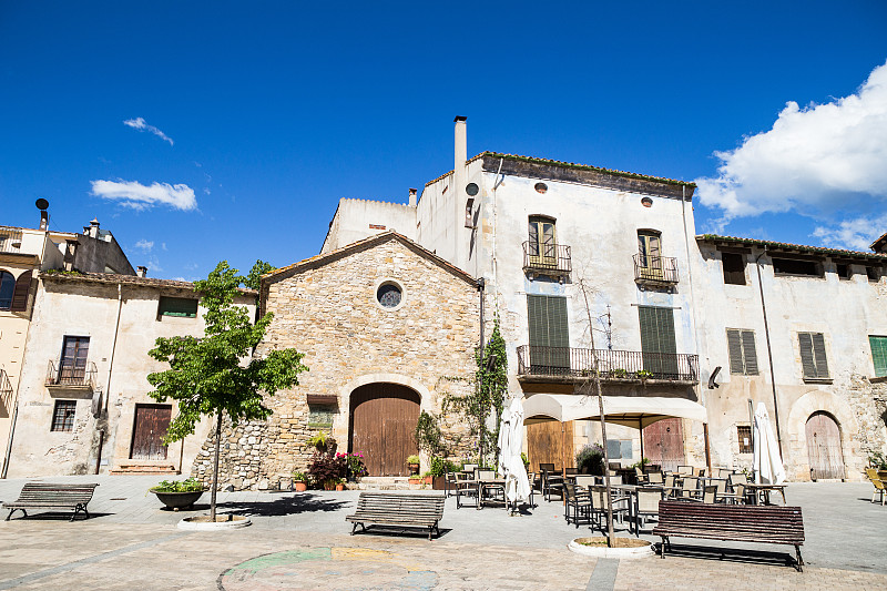 Besalu